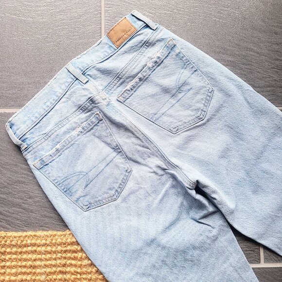 American Eagle AEO Light Blue Wash Super High Rise Straight Leg Jeans - 0 Short - Picture 7 of 9
